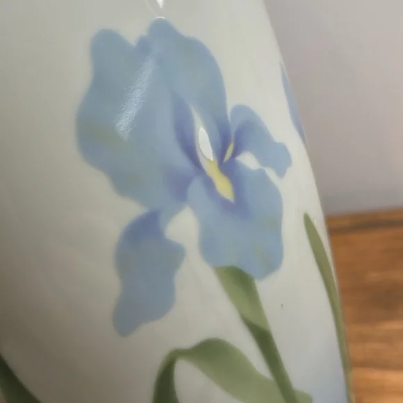 Vintage Blue Iris Elizabeth King Brownd Otagari Ceramic Vase Made In Japan - Picture 10 of 10